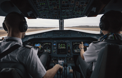 commercial vs private pilot